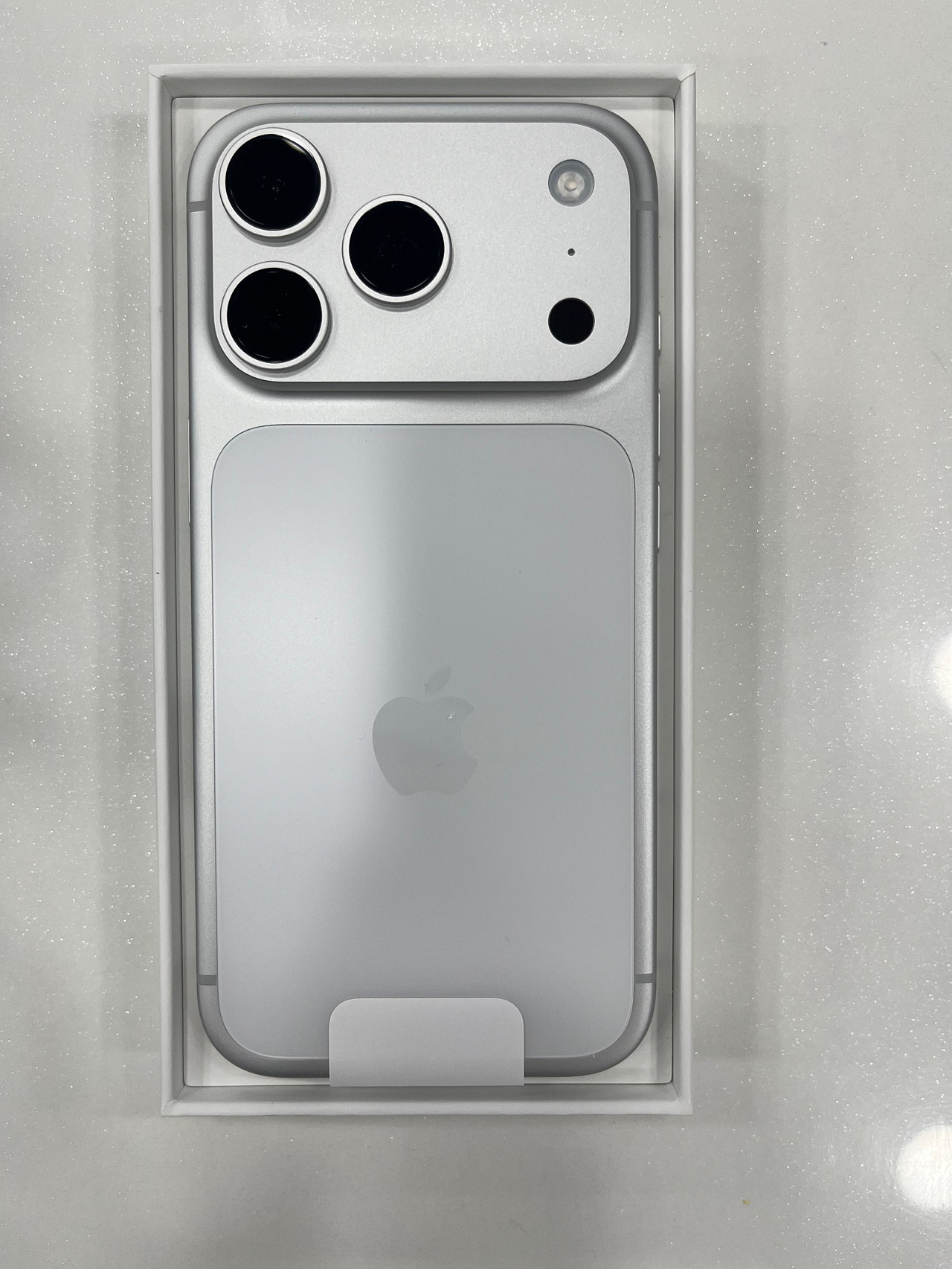 구미 퍼스트폰 아이폰17프로 1대 구매